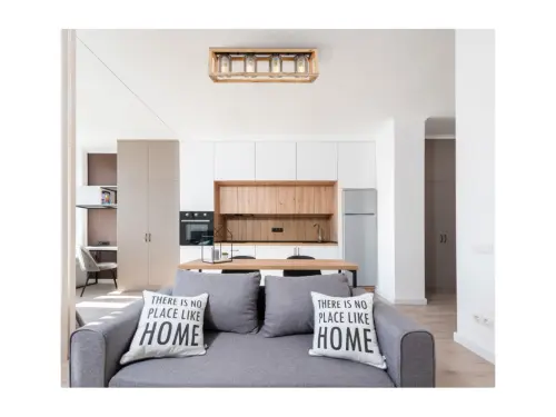 222372_15497-4D_GLOBO DREVO~1